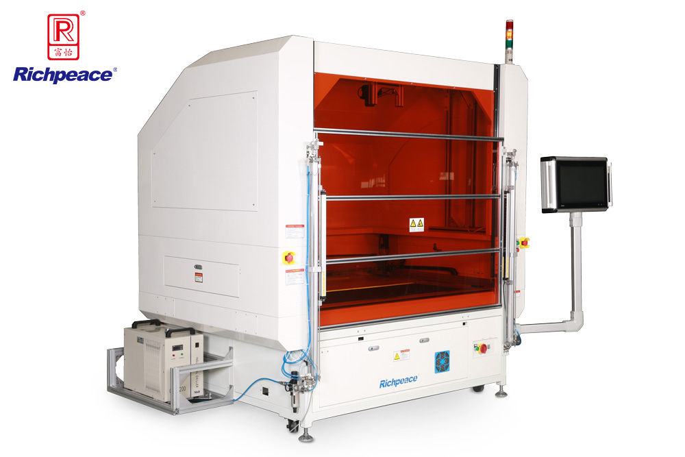 米兰app官网入口汽车天窗挡风网专用激光切割机