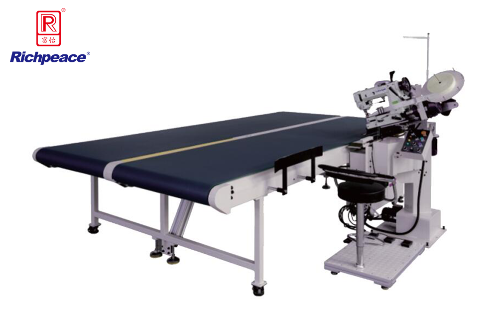 米兰app官网入口自动翻转床垫围边机（35）