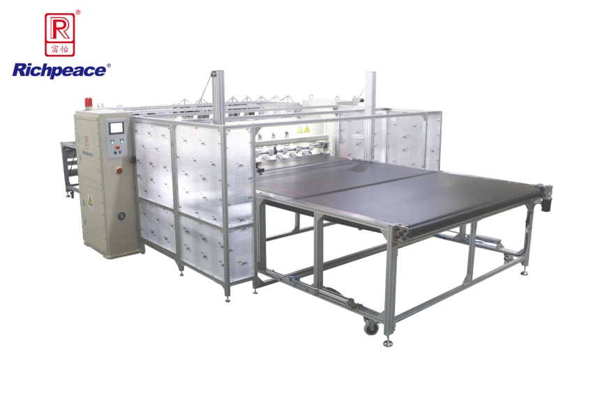 米兰app官网入口全自动睡袋直线绗缝机