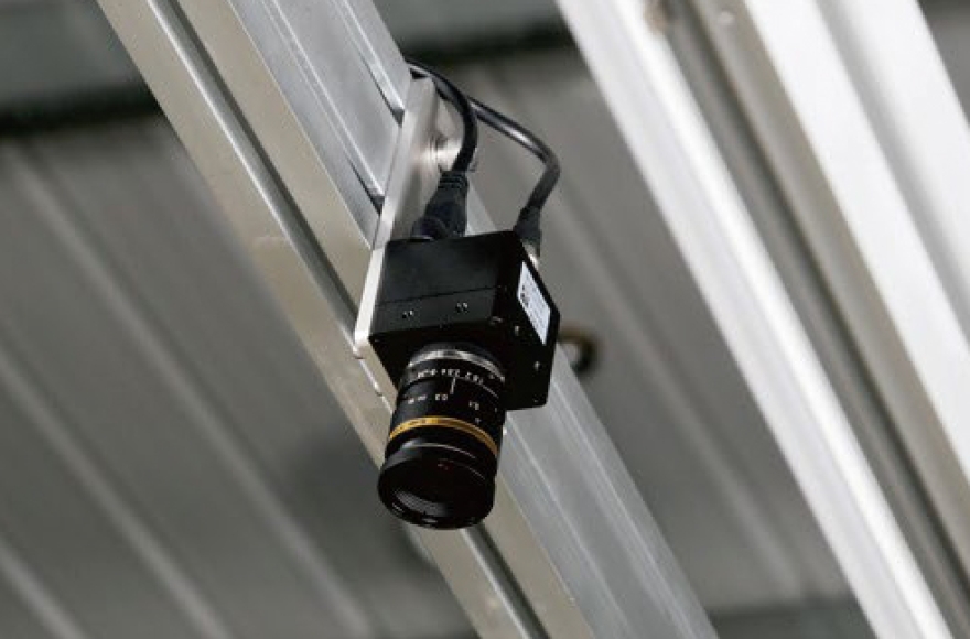 米兰app官网入口全自动超声波点烫机