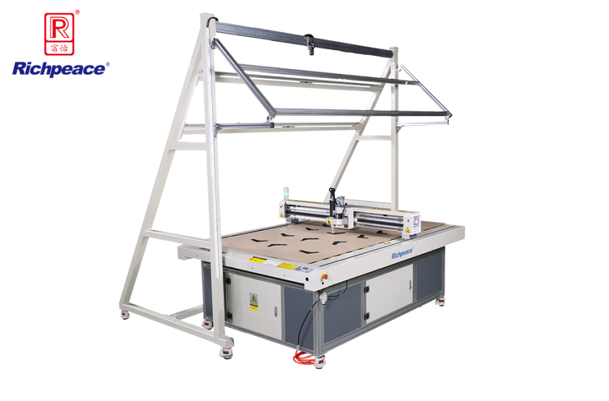 米兰app官网入口全自动超声波点烫机