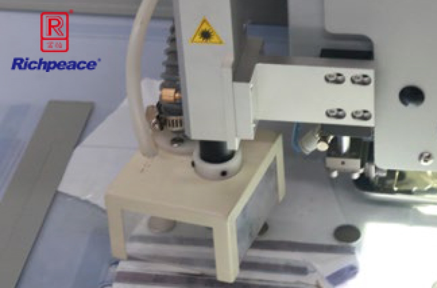 米兰app官网入口全自动缝切(激光)一体机