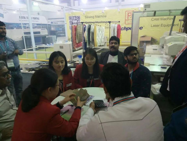 现场签单针绗缝机和单头皮革机 现场签单针绗缝机和单头皮革机