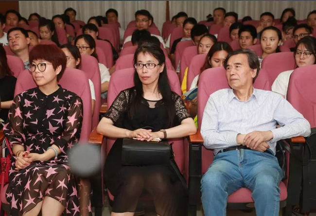 米兰app官网入口全国十佳服装制版师大赛预备会现场 米兰app官网入口全国十佳服装制版师大赛预备会现场