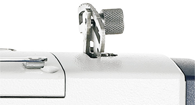 米兰app官网入口超高速电脑厚料差动包缝机