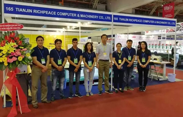 米兰app官网入口越南服务团队