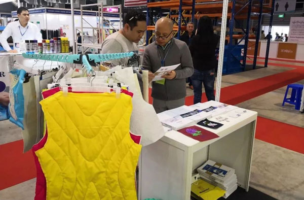 缅甸制衣机械展2.jpg